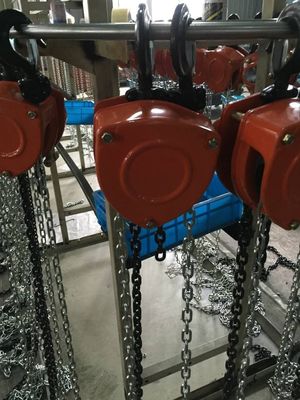 携帯用3Ton容量の手動滑車の持ち上がるチェーン ブロックの吊り鎖